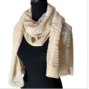 MOSCHINO New Crushed Velvet Silk Semi Sheer Rectangle Scarf Cream Logo Monogram